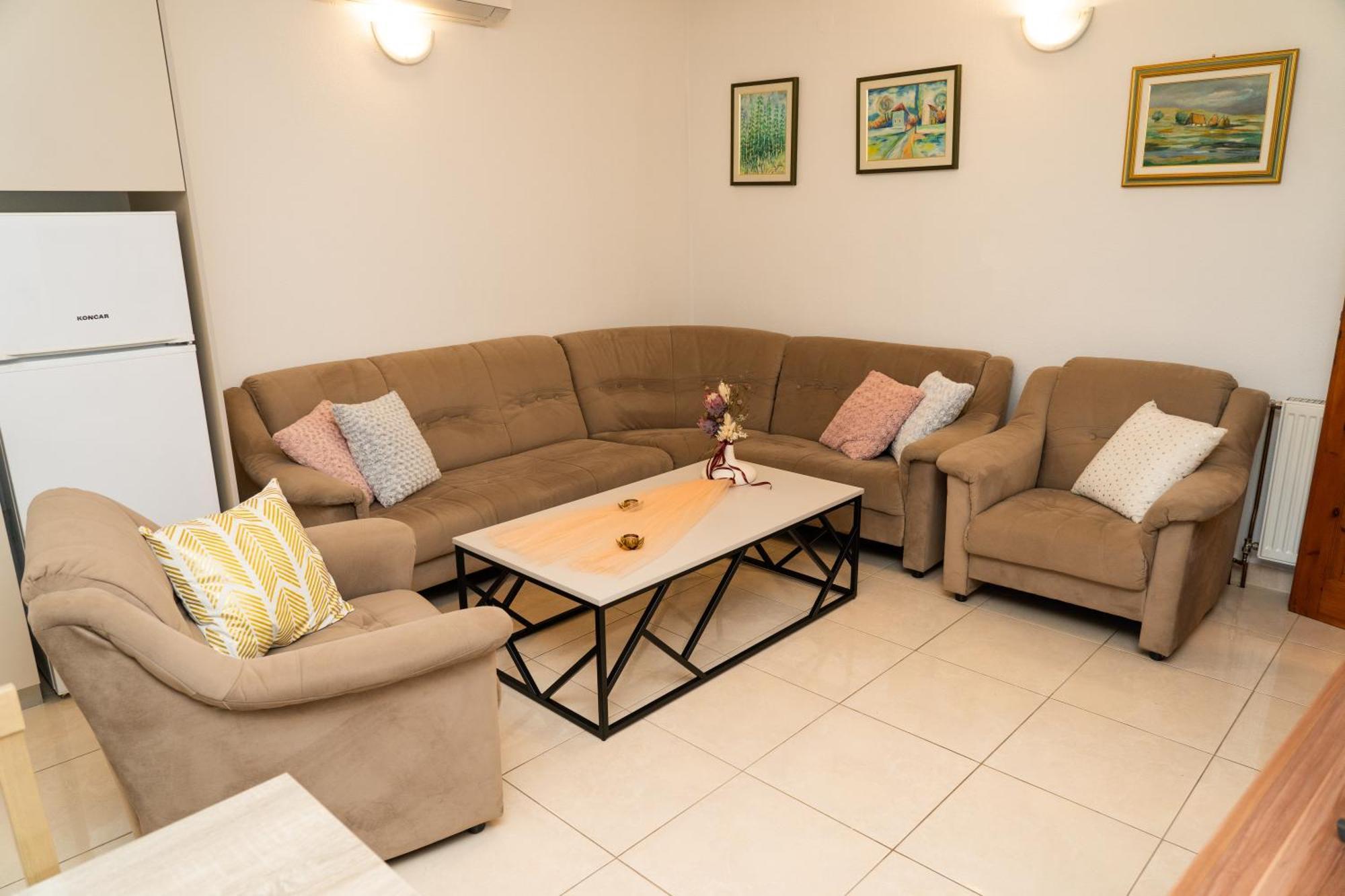 Apartment Lucija Siroki Brijeg
